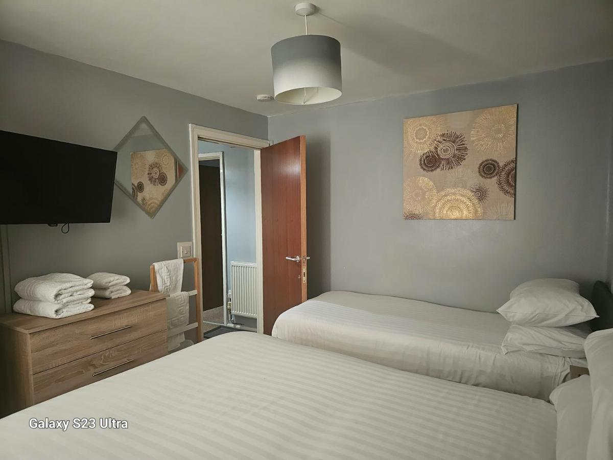 A Home From Home 3 พลีมัธ ภายนอก รูปภาพ